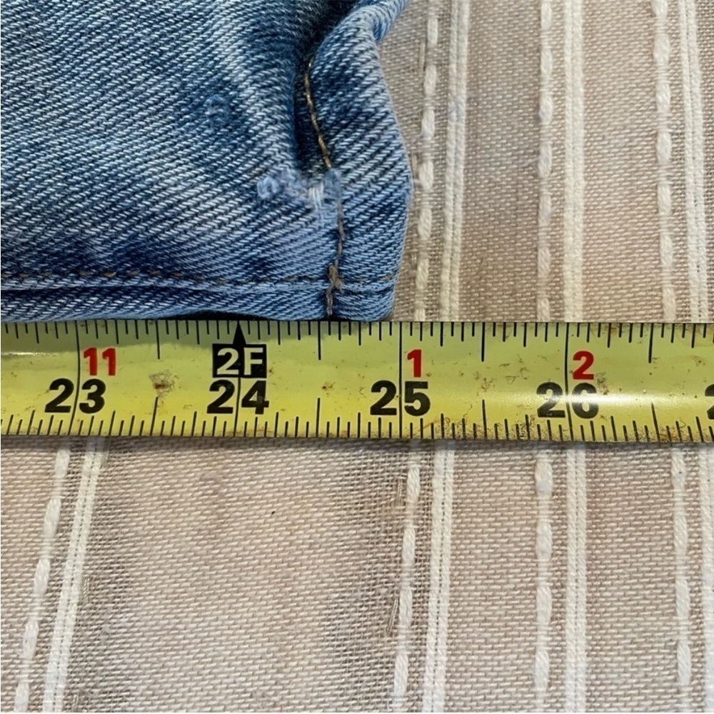 PacSun Light Blue Distressed High Rise Mom Jeans 26 - Picture 15 of 15